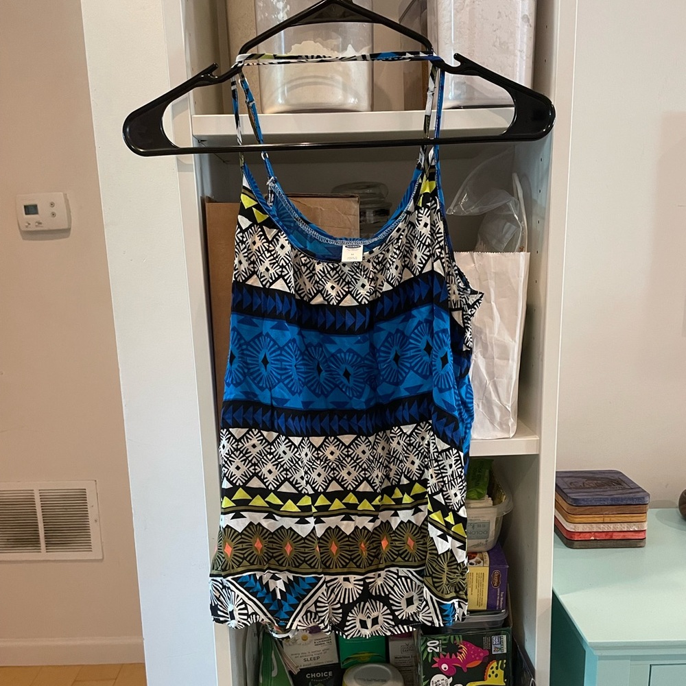 Old Navy Patterned Racerback Tank Top Size M